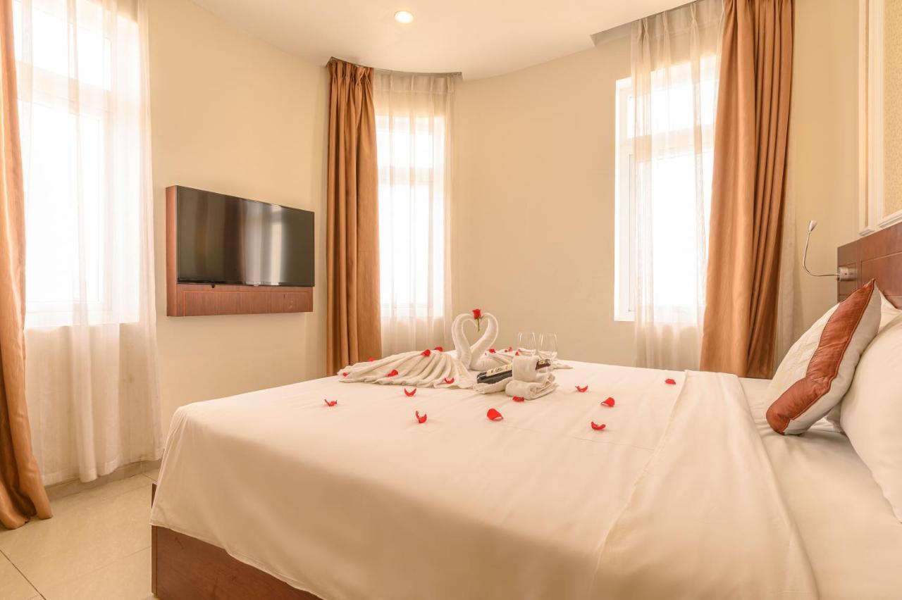 Hoang Linh Dan Hotel Da Nang Luaran gambar
